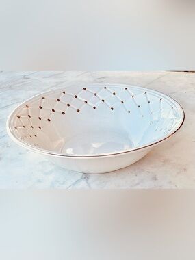 GIBSON DESIGNS GOLDEN QUILT VEGGIE SERVING BOWL 22K GOLD VINTAGE Y2K PORCELAIN